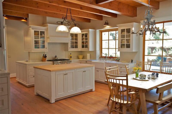 9131-AG-island_moves