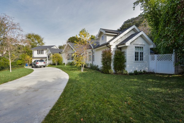 A215-SO EXTERIOR ONLY