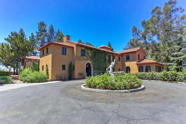 A350-SLAKE LOS FELIZ