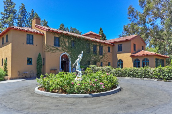 A350-SLAKE LOS FELIZ