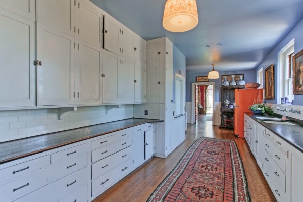 A350-SLAKE LOS FELIZ