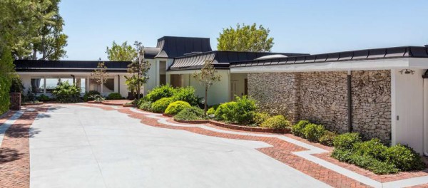 A414-BH_elvis_presly_e..