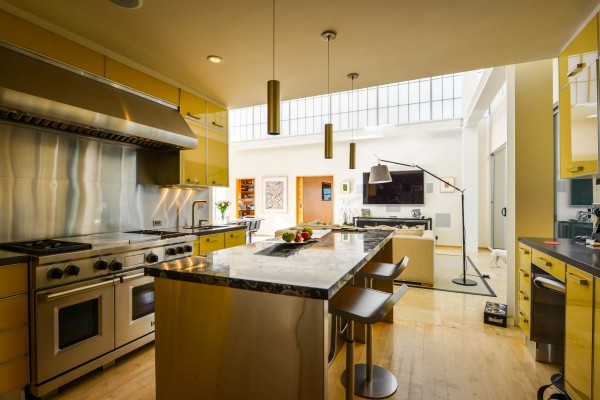 A919-LA  UNAVAIL 'TIL ..