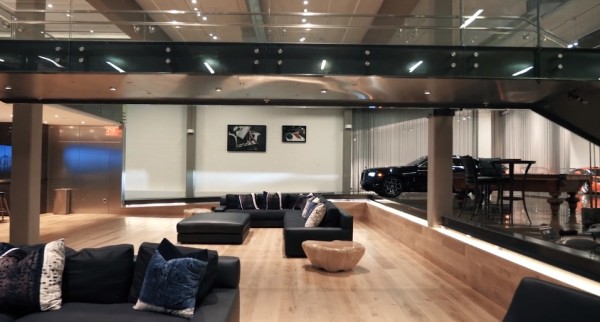 B126-VNYS UNAVAILABLE