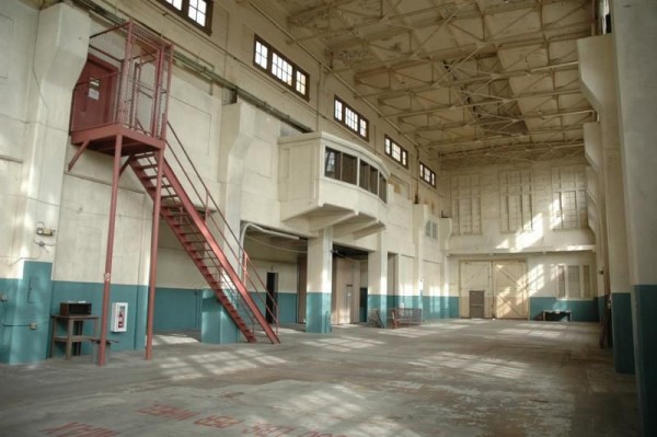 A090-LA UNDER CONSTRUC..