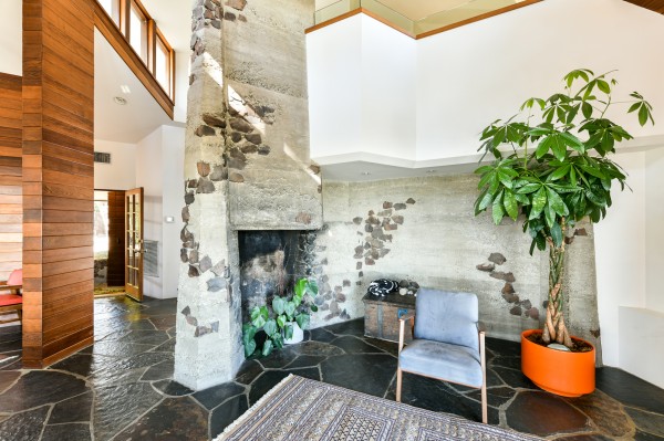 B556-TOPANGA UNAVAILAB..