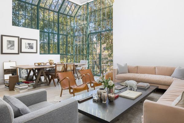 D752-HWH GUEST HOUSE U..