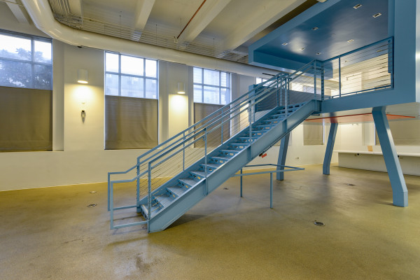 A328-LA FLOORS 1-4 *