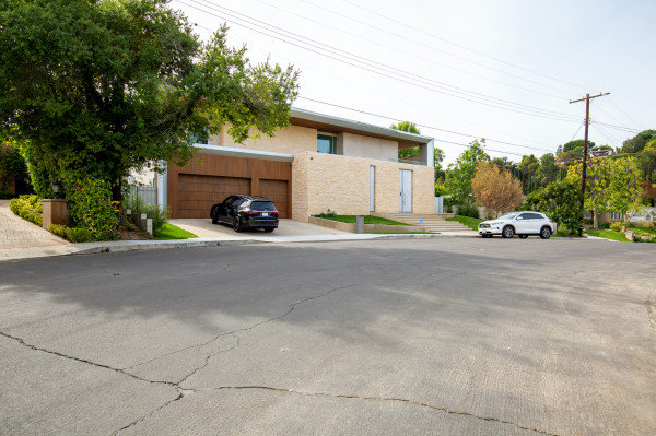 D425-EN NOT AVAILABLE