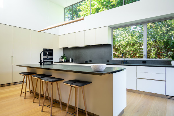 D436-BH / UNRESPONSIVE