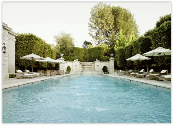 9243-LA-CASE BY CASE