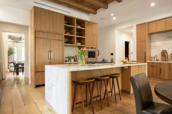 D572-EN Not Avail Til ..