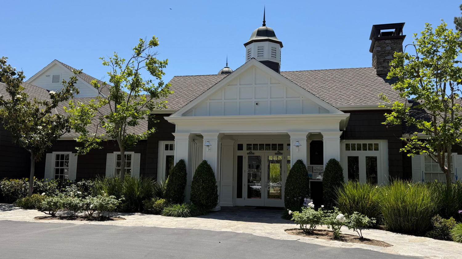 B990-SCV- UPDATED CLUBHOUSE