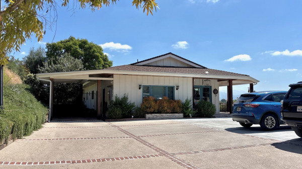 C635-GH- MAIN HOUSE